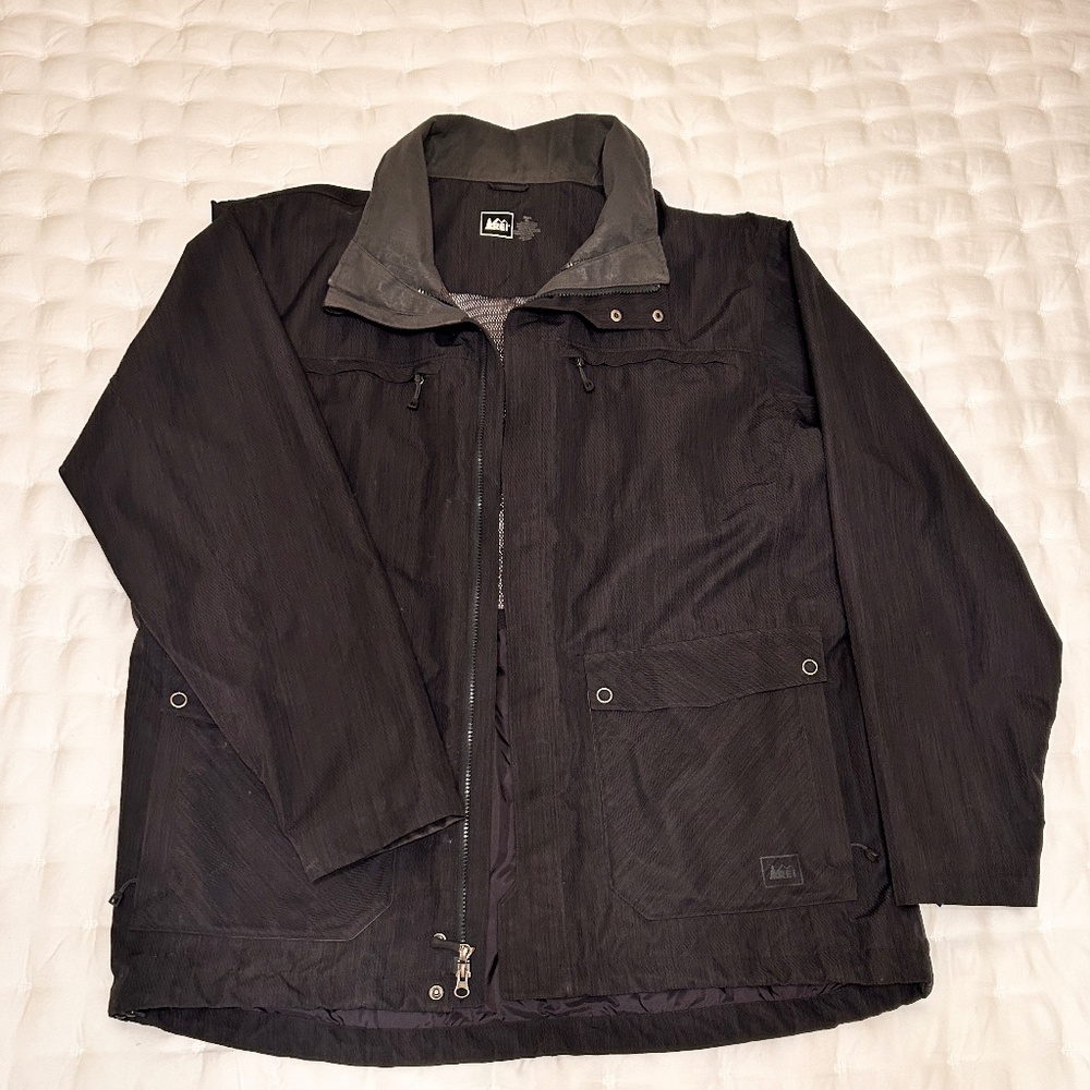 REI Big Mens Rain Jacket/Parka, Charcoal Gray, Size XL